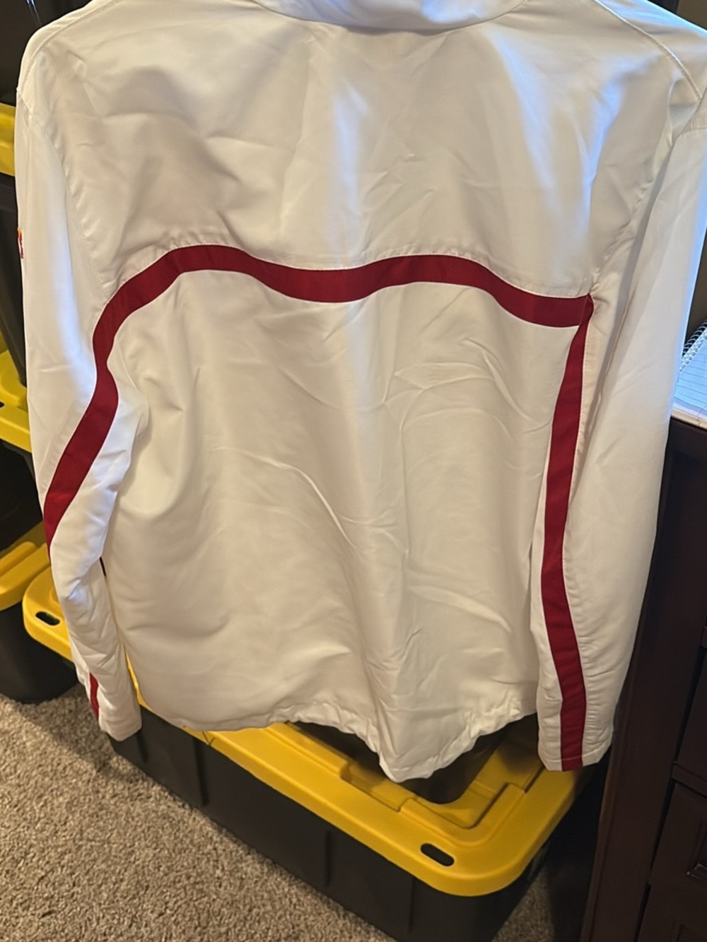 ellesse White Bomber Jacket with Red Stripe Accents - Picture 5 of 5